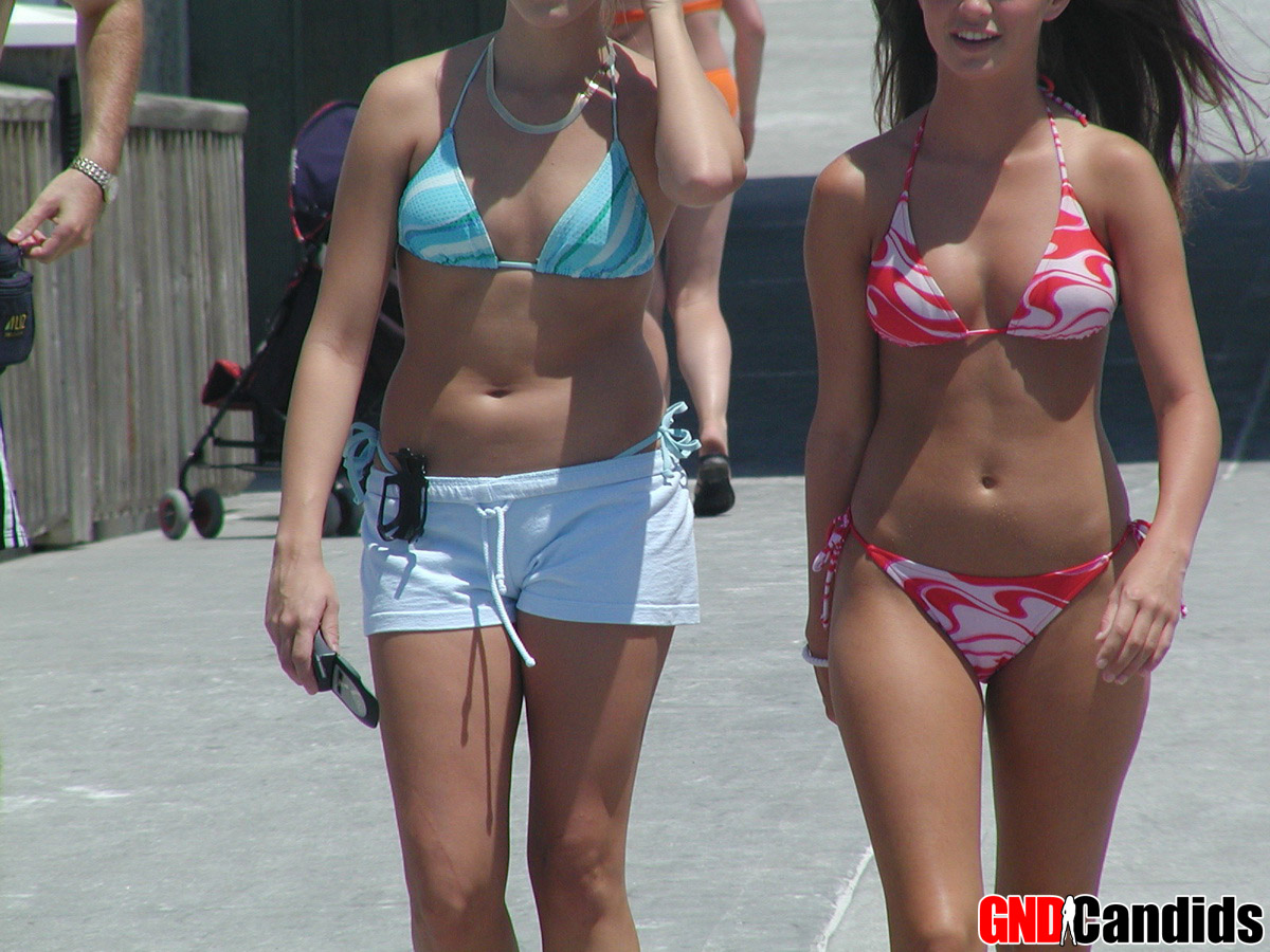 GND Candids Hot girls in bikini порно фото #424864228