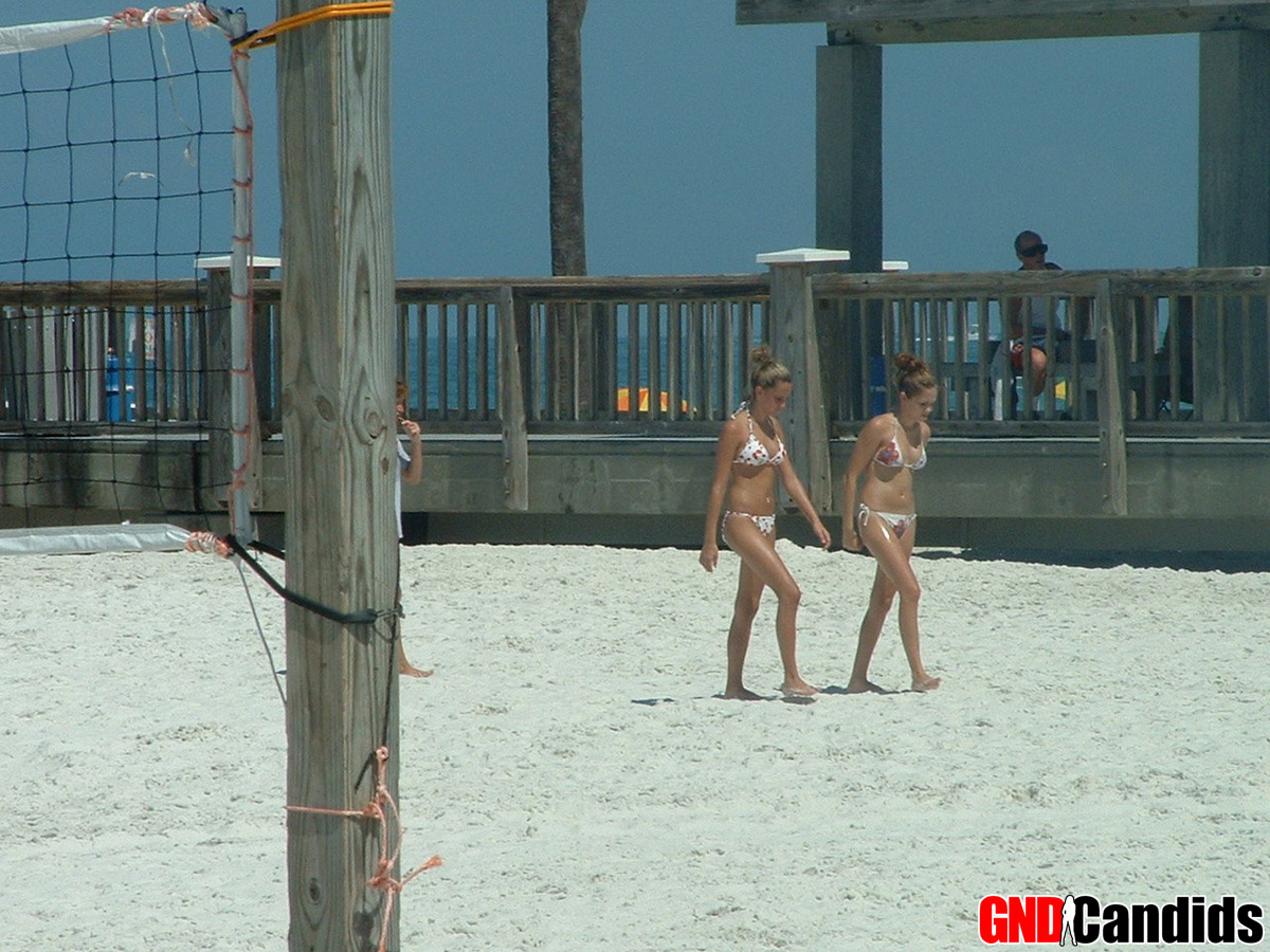 GND Candids Hot girls playing at the beach photo porno #426905815