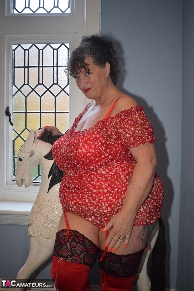 Fat granny shows her huge boobs and big ass in over the knee boots foto porno #423886494