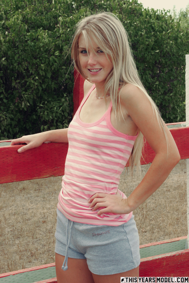Sweet blonde amateur Jewel exposes herself on a backyard deck porn photo #427737684