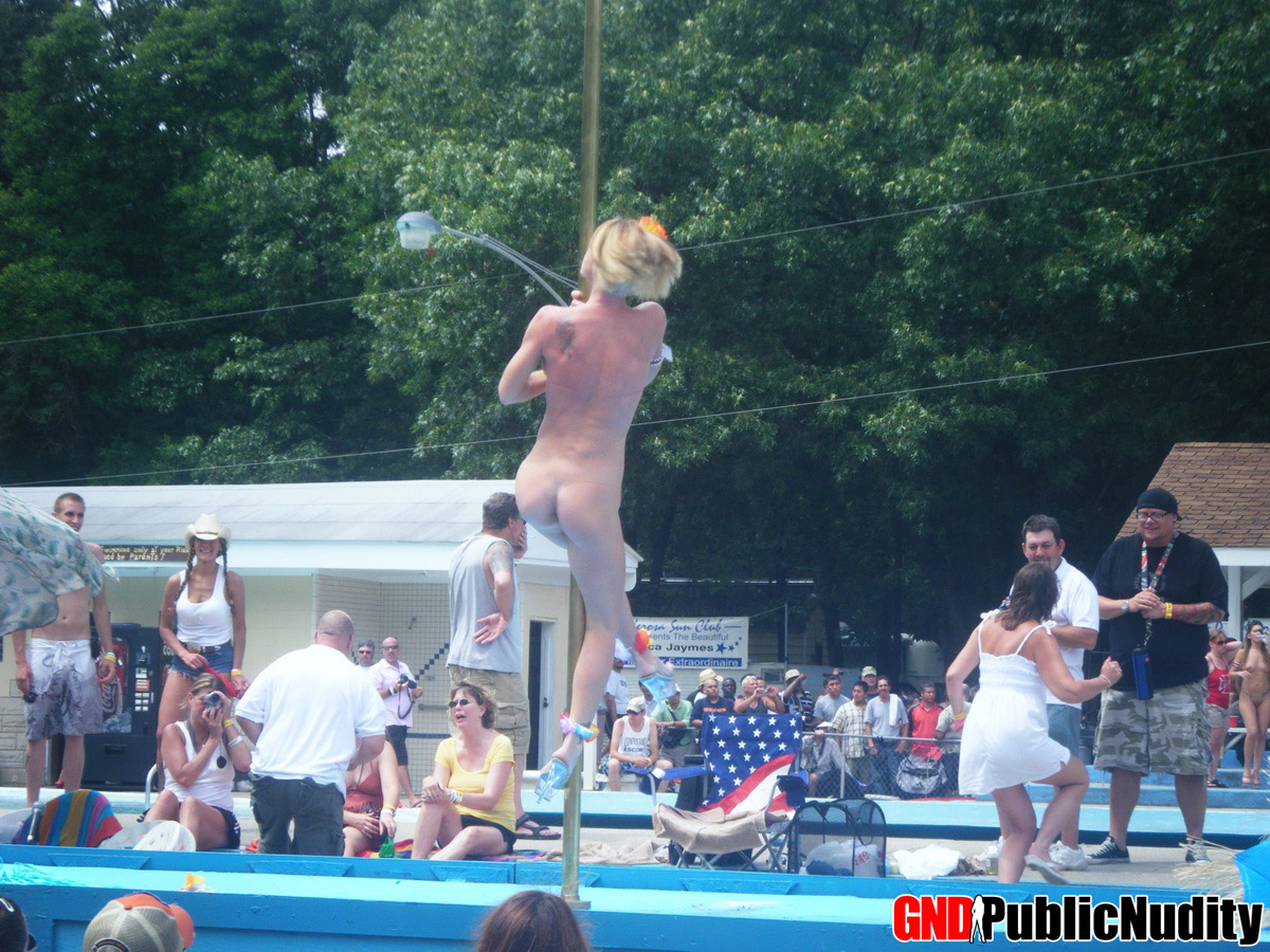 Naked strippers decorate the stage during an outdoor festival порно фото #426426566 | GND Public Nudity Pics, Public, мобильное порно