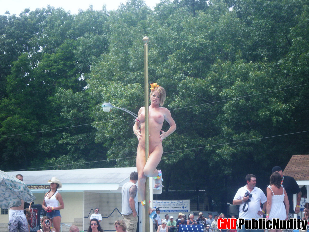 Naked strippers decorate the stage during an outdoor festival porno foto #426426571 | GND Public Nudity Pics, Public, mobiele porno