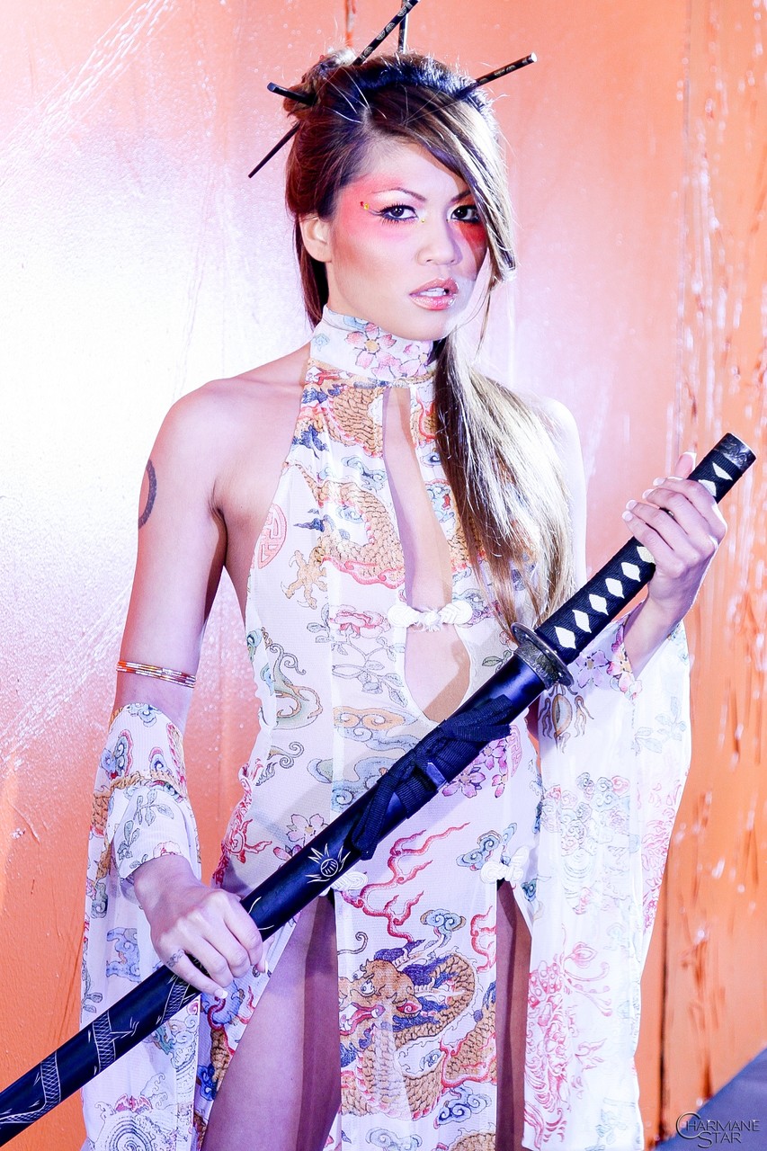 Asian model Charmane Star wields a Samurai sword while exposing herself ポルノ写真 #428280713 | Fame Digital Pics, Charmane Star, Asian, モバイルポルノ