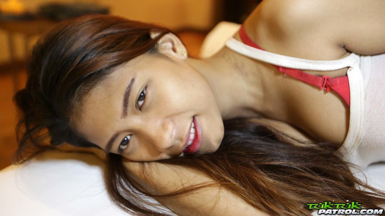 Asian amateur Jay gives up her natural pussy to a sex tourist Porno-Foto #424023157 | Tuk Tuk Patrol Pics, Jay, Asian, Mobiler Porno