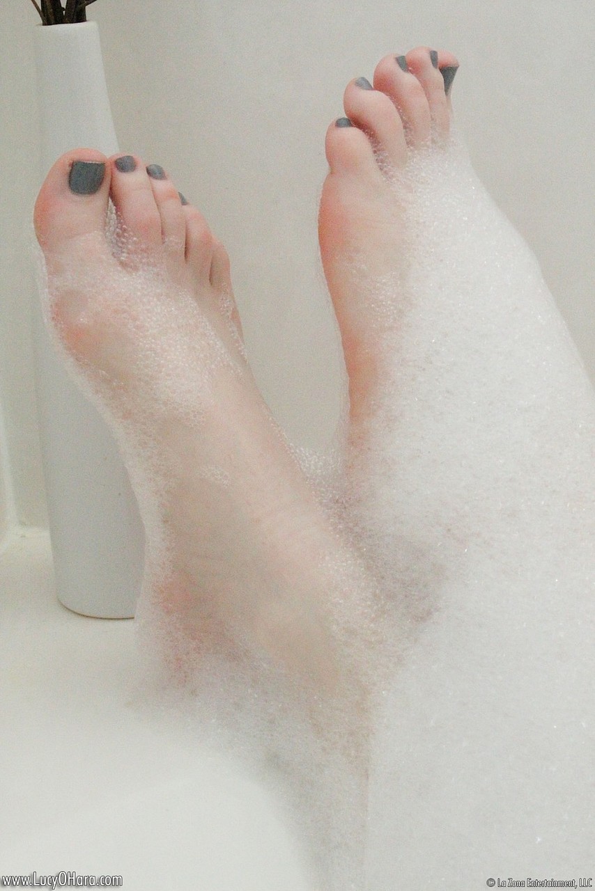 Pale redhead Lucy OHara lathering up her sweet perky tits & toes in the shower порно фото #425472766
