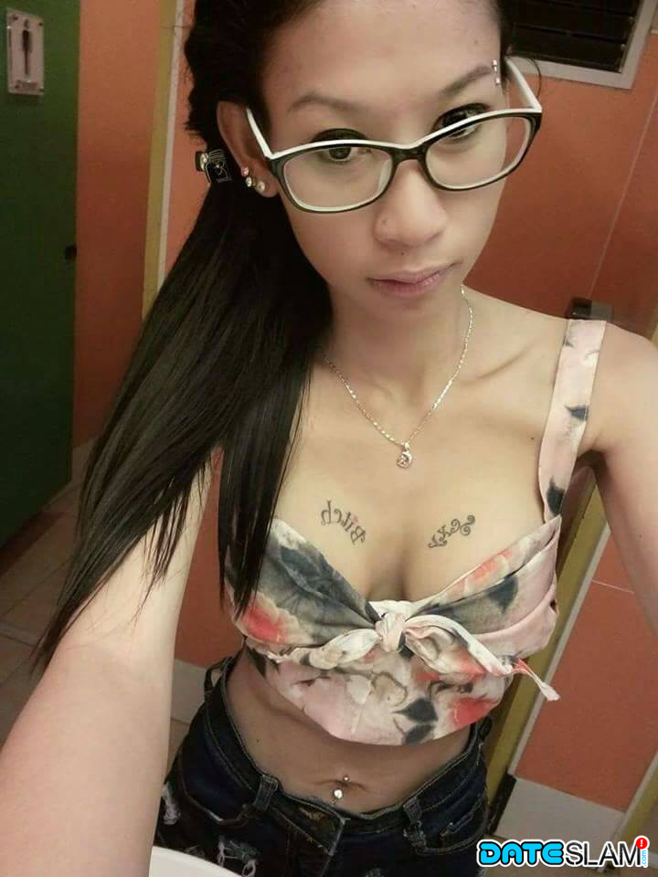 Teen nerd Newcy takes non nude selfies in bikini and other outfits on vacation 色情照片 #425716260 | Screw Me Too Pics, Newcy, Non Nude, 手机色情