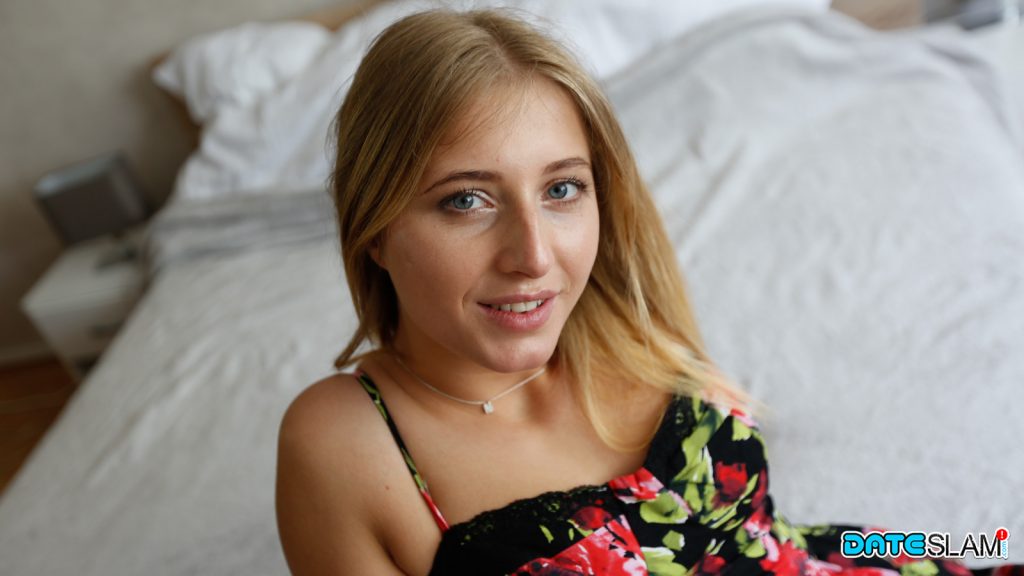 Blonde teen from the Ukraine sports a pearl necklace after POV action foto porno #429091650