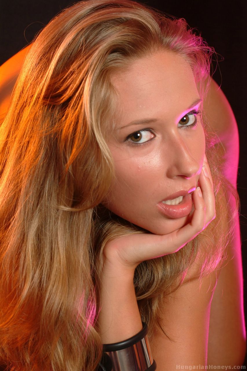 Naked blonde chick Veronika Hanakova parts her pussy lips in a spiky collar porno fotky #425919578 | Hungarian Honeys Pics, Veronika Hanakova, Big Tits, mobilní porno