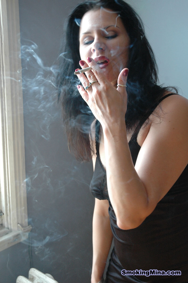Brunette chick Mina smokes like a chimney while revealing her natural tits porno fotky #426284918 | Smoking Mina Pics, Mina, MILF, mobilní porno