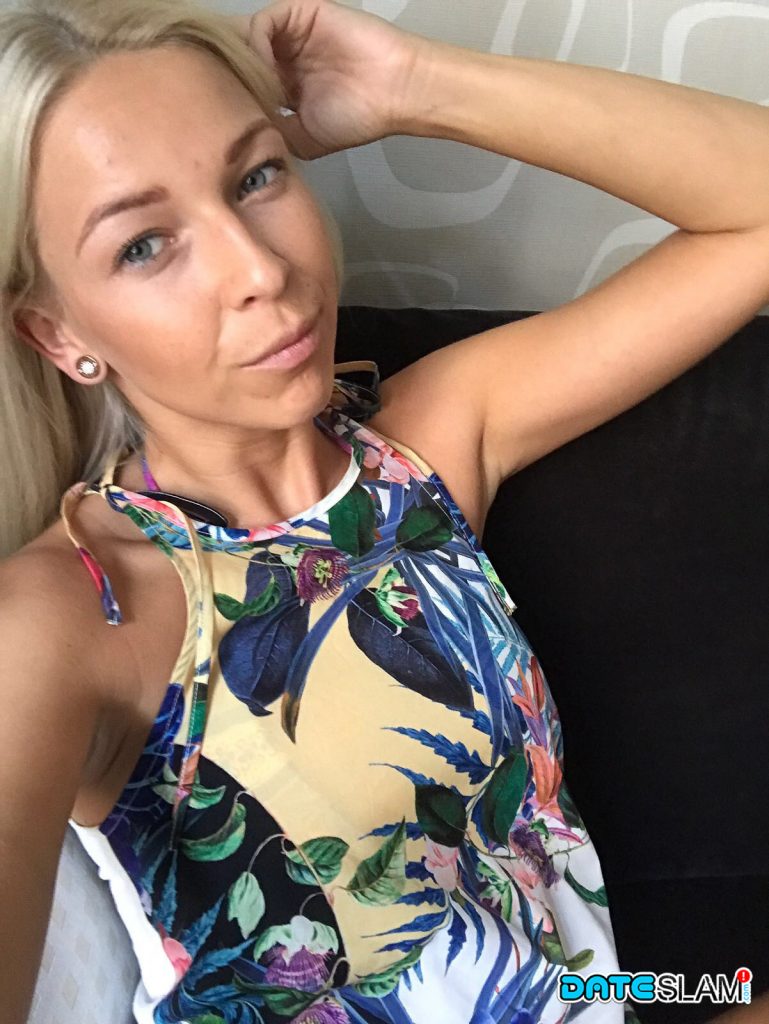 Blonde amateur from Slovenia takes safe for work selfies in a few outfits 色情照片 #427661874 | Screw Me Too Pics, Karol, Selfie, 手机色情