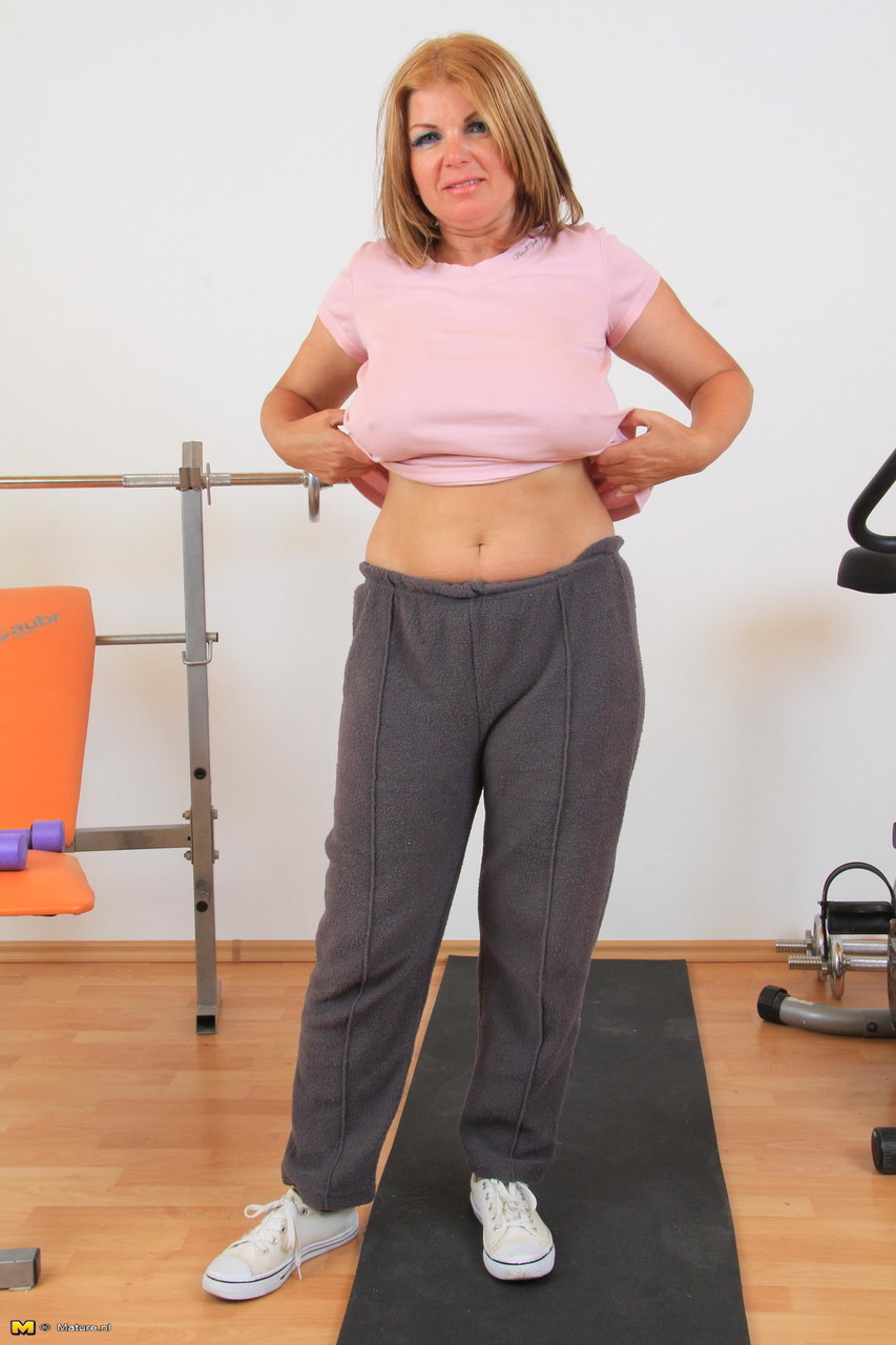 Mature woman with big natural tits works out before sex with her trainer foto porno #426448224 | Mature NL Pics, Zuzie, Sports, porno móvil