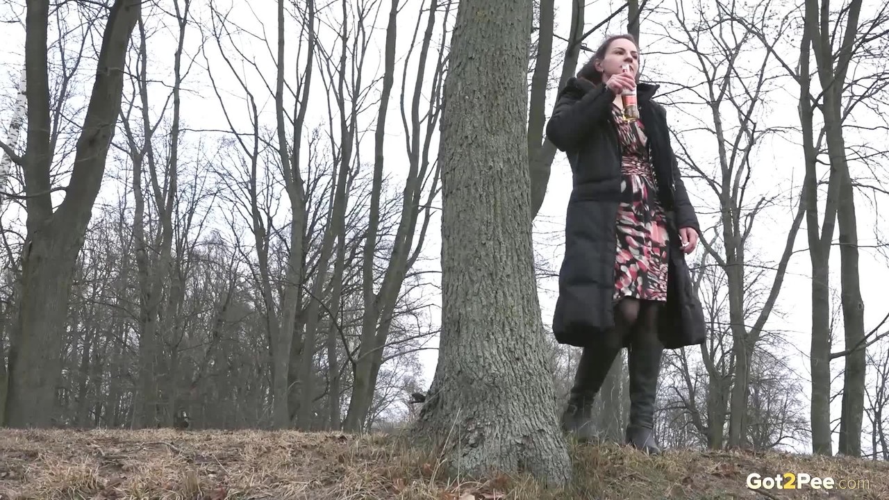 Liza takes a badly needed piss while taking a walk through the woods porno fotky #427406214