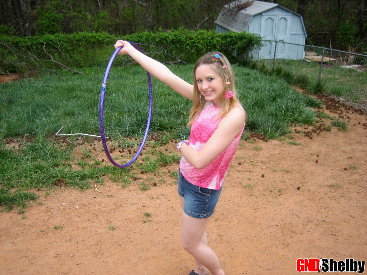 Petite teen Shelby plays around with a hoola hoop 포르노 사진 #426297617