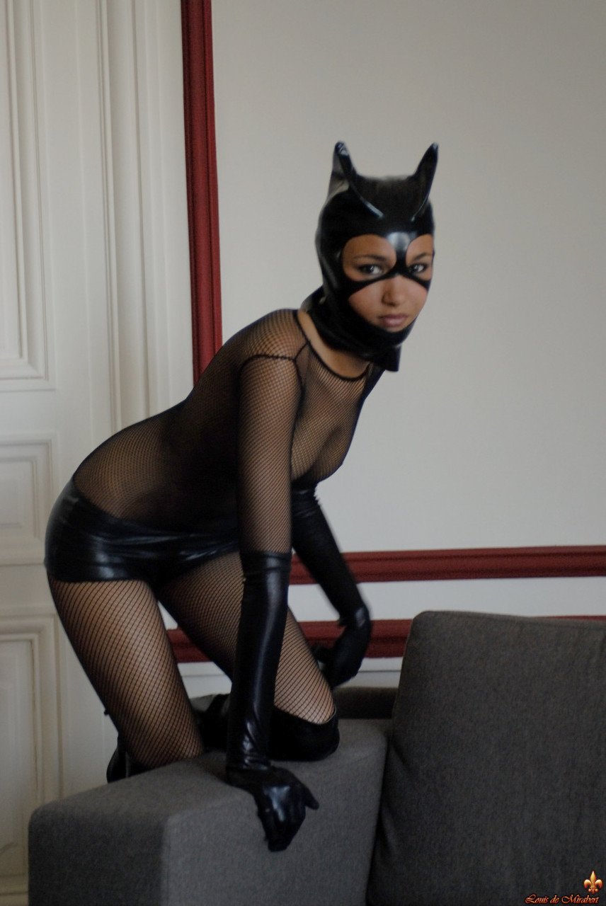 Brazilian model Angelique poses in a see-through Catwoman outfit foto pornográfica #422532103