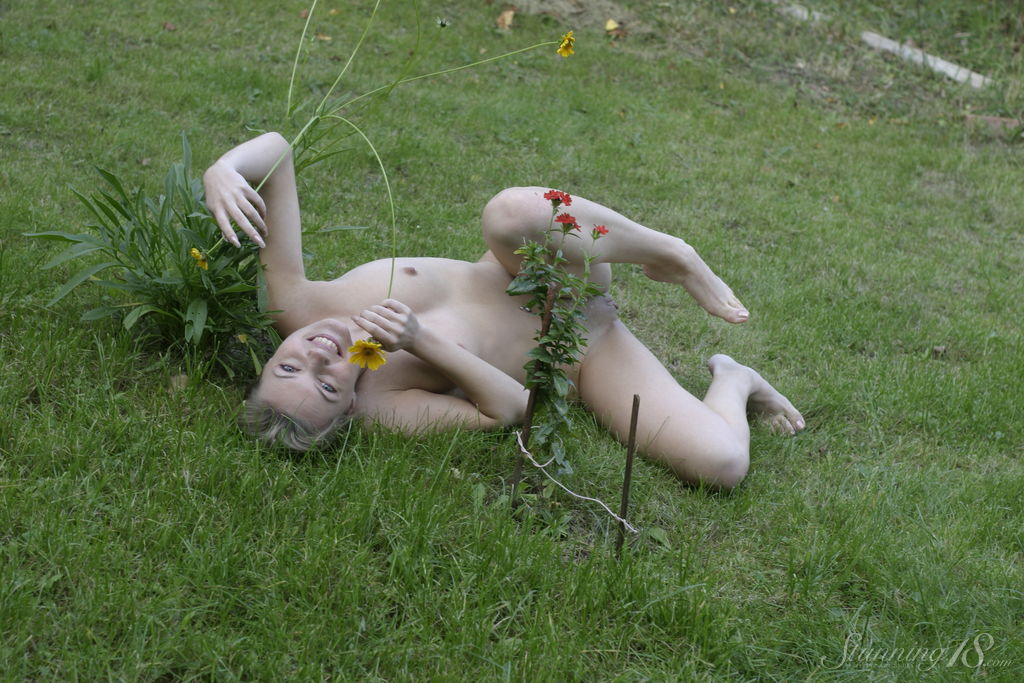 Stunning 18 Corral for naked girls 色情照片 #427196736 | Stunning 18 Pics, Lana Y, Tiny Tits, 手机色情