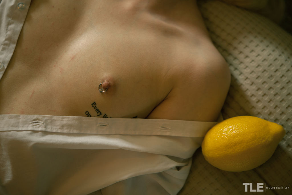 Alice Crowley sinks her teeth into lemon, letting it burst out over her tongue porn photo #426306143