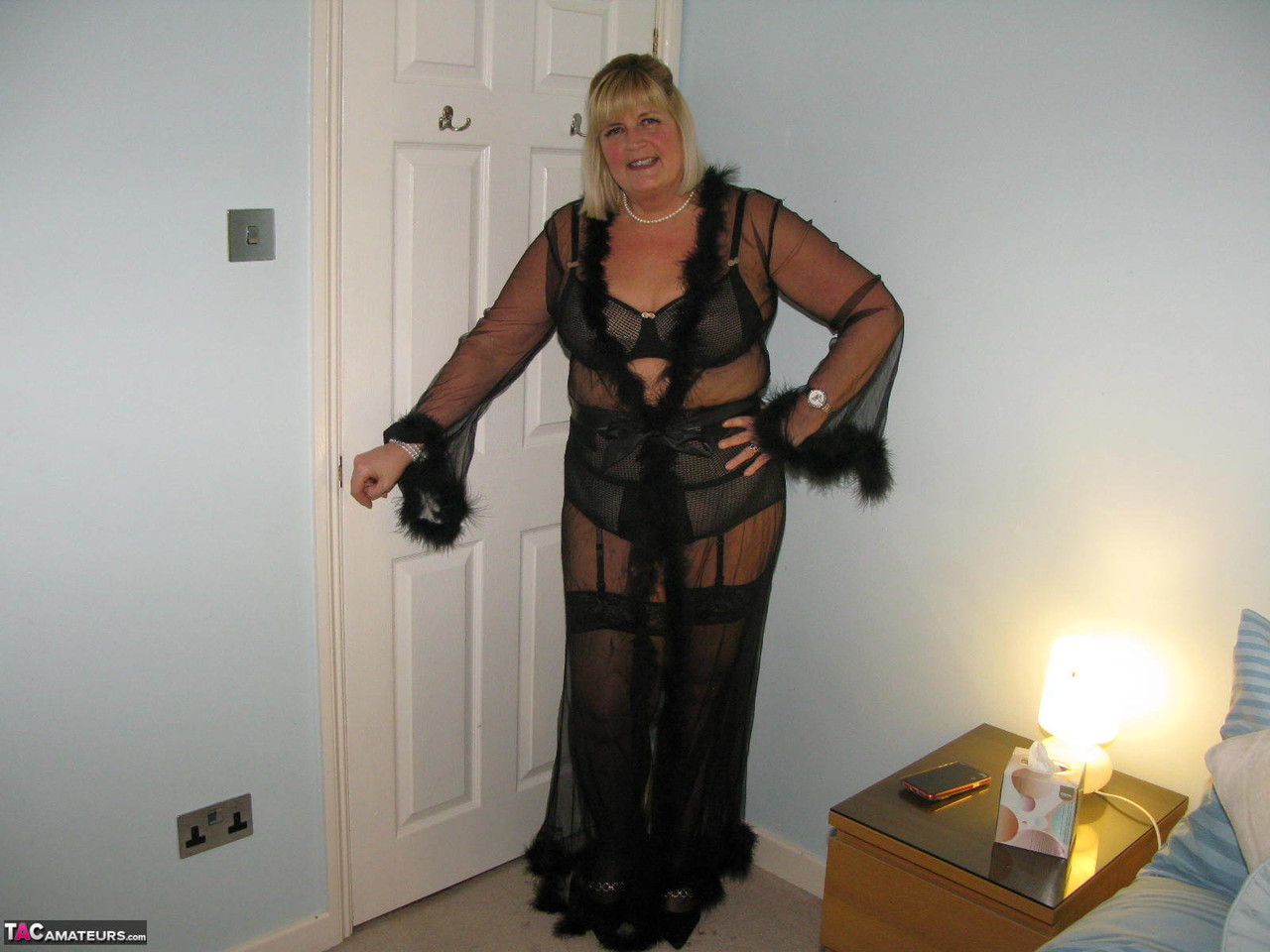 Mature Bbw Chrissy Uk Takes Selfies In Lingerie Before Showing Her Tits Twat