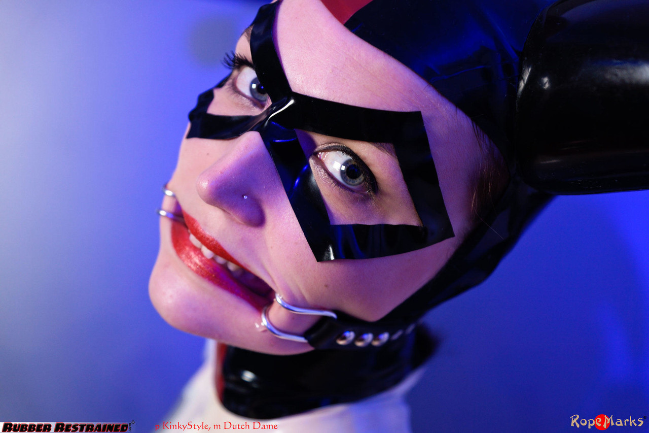 Solo model Dutch Dame sports a mouth spreader while in a rubber costume photo porno #422716235