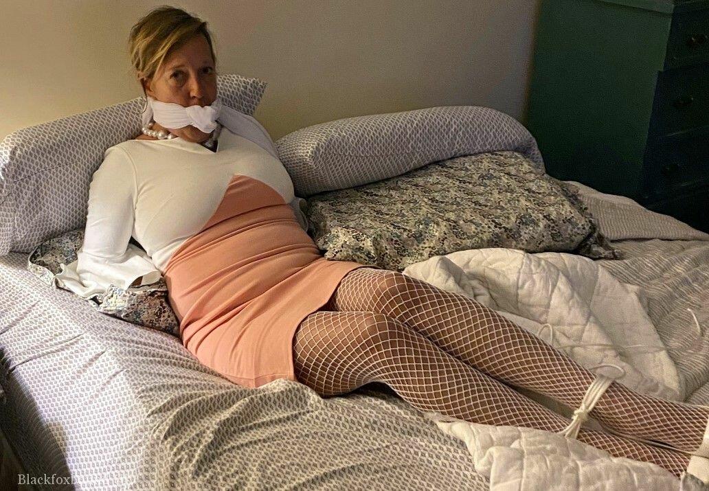 Amateur lady Meyer is gagged and restrained in various locations at home porno foto #423812120