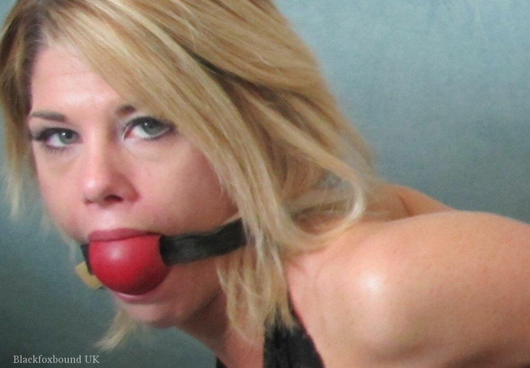 Blonde chick is silenced with gags while hogtied in denim cutoffs and heels porno fotky #423979744 | Black Fox Fetish Pics, Carissa Montgomery, MILF, mobilní porno