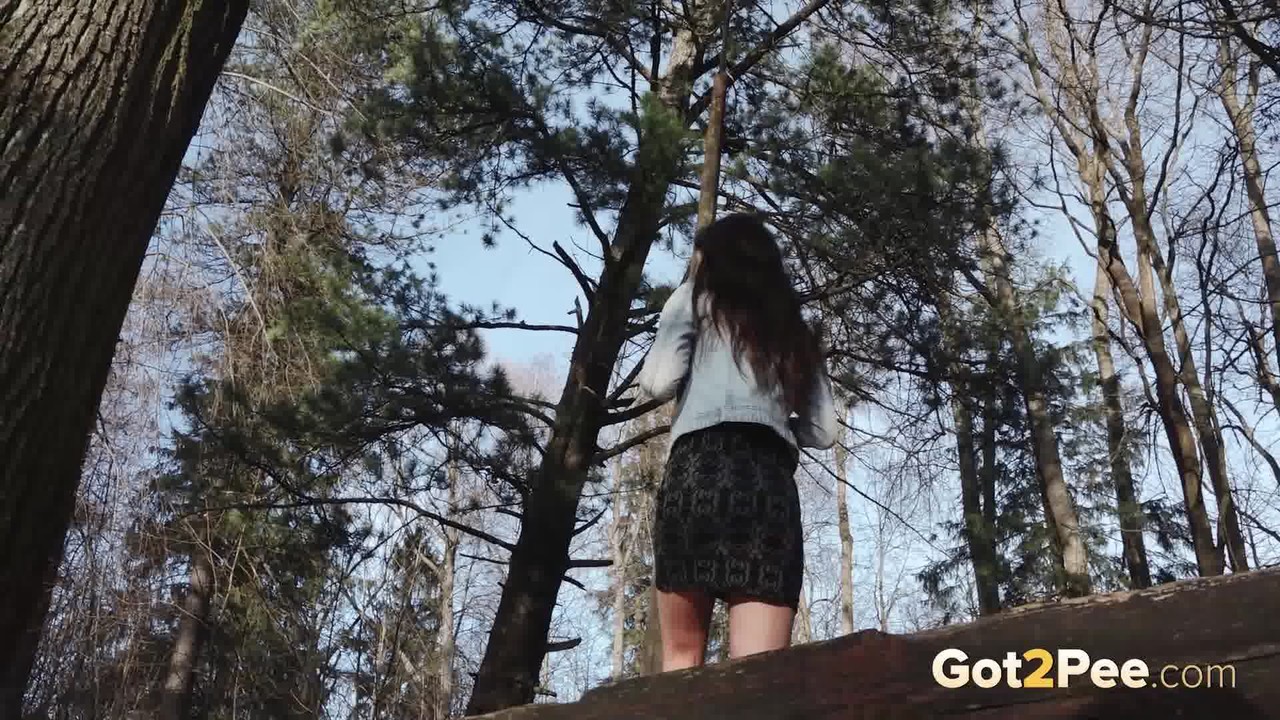 Short taken girl Katya holds her ass while taking a piss in the woods porno fotoğrafı #426332128 | Got 2 Pee Pics, Katya, Pissing, mobil porno