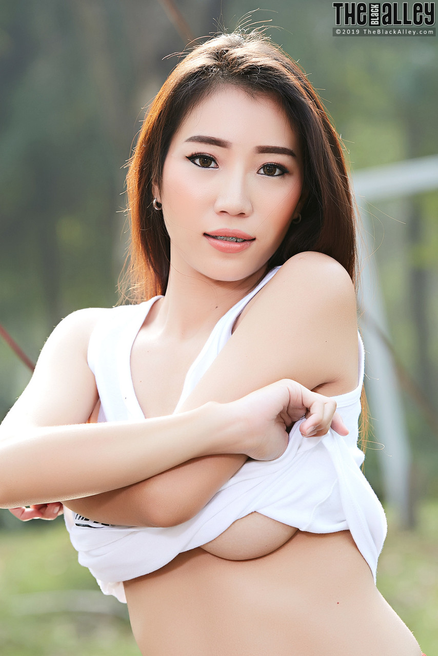 Beautiful Asian girl Farin shows her tits and ass on a suspension bridge foto porno #422623490 | The Black Alley Pics, Farin, Asian, porno mobile