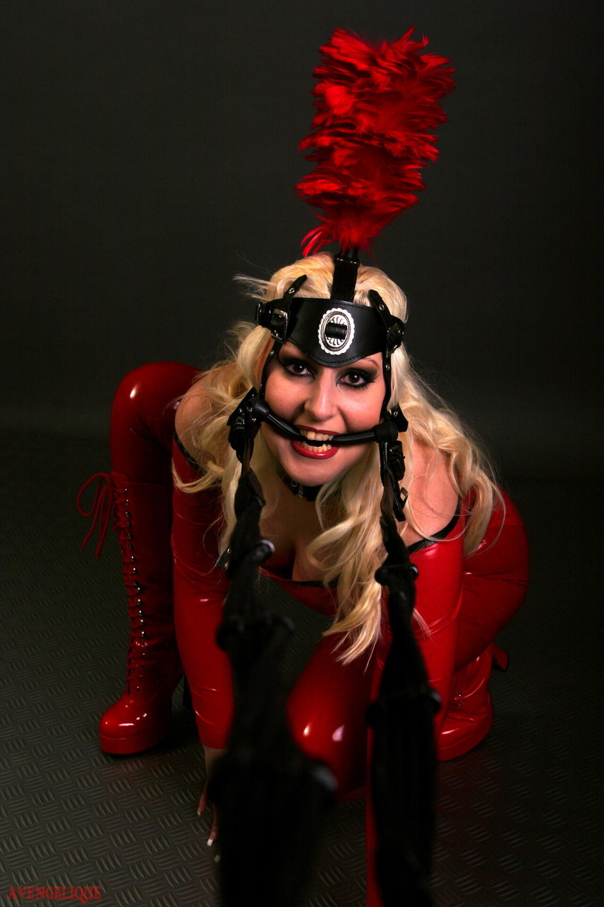 Blonde female models a red latex ponygirl outfit during a non-nude session 포르노 사진 #425527130