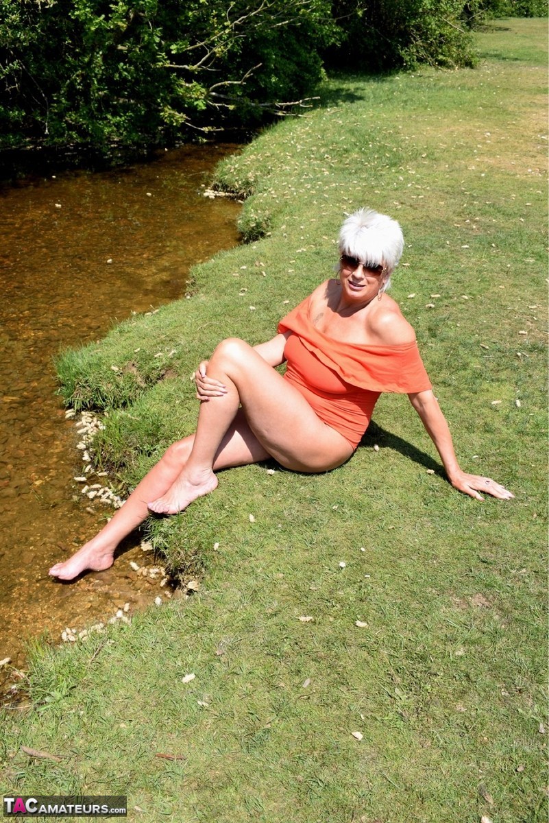 Older amateur Dimonty uncovers her natural tits on the bank of a creek zdjęcie porno #425826661 | TAC Amateurs Pics, Dimonty, Public, mobilne porno