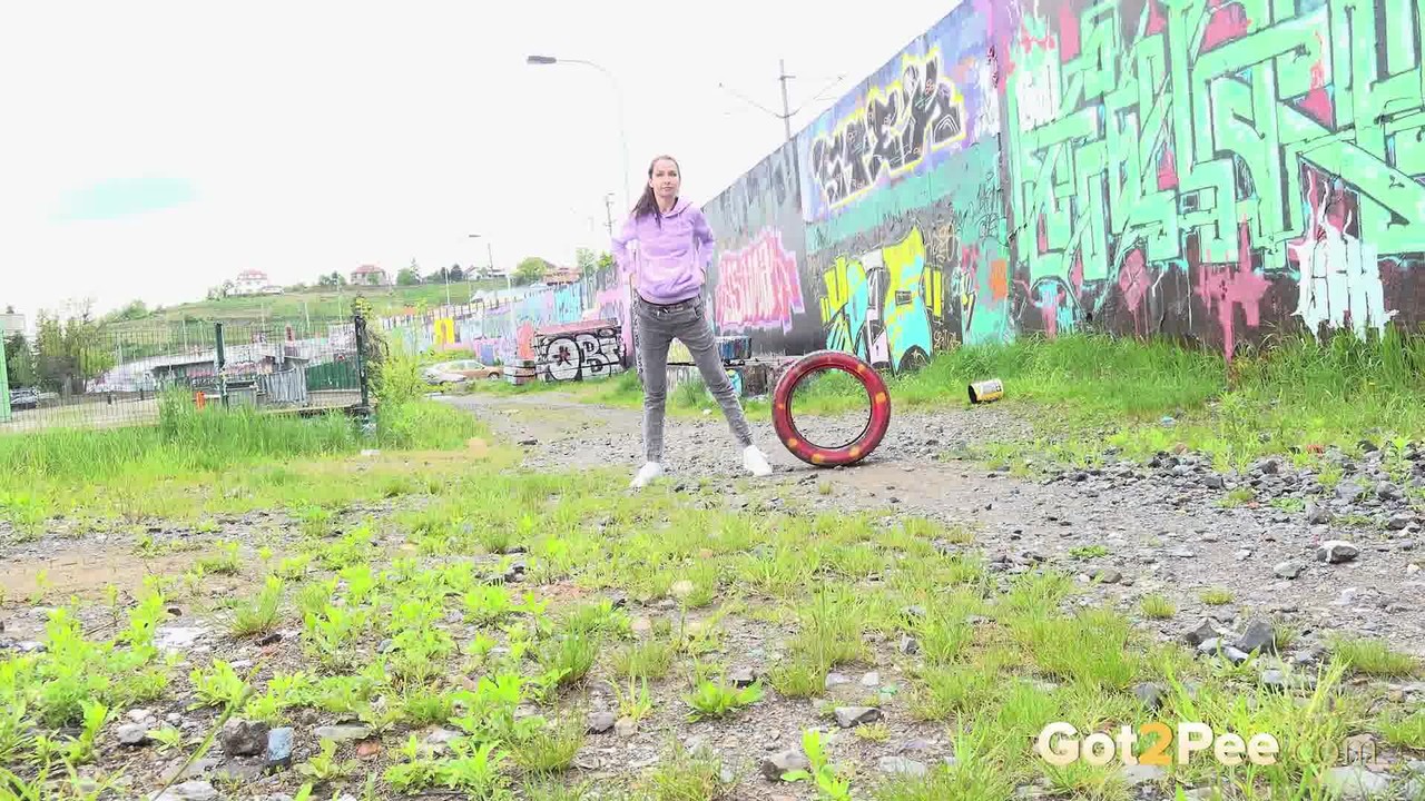 Solo girl Mistica pulls down her jeans to take a piss on a gravelly footpath порно фото #426400409 | Got 2 Pee Pics, Mistica, Public, мобильное порно