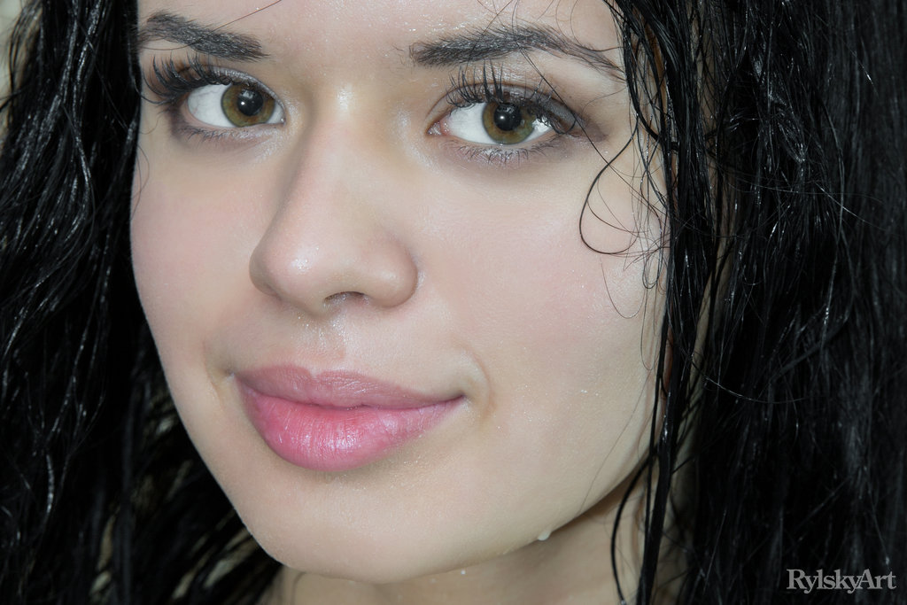 Dark-haired beauty Carmen Summer takes a shower in a sensual manner ポルノ写真 #426572643 | Rylsky Art Pics, Carmen Summer, Shower, モバイルポルノ