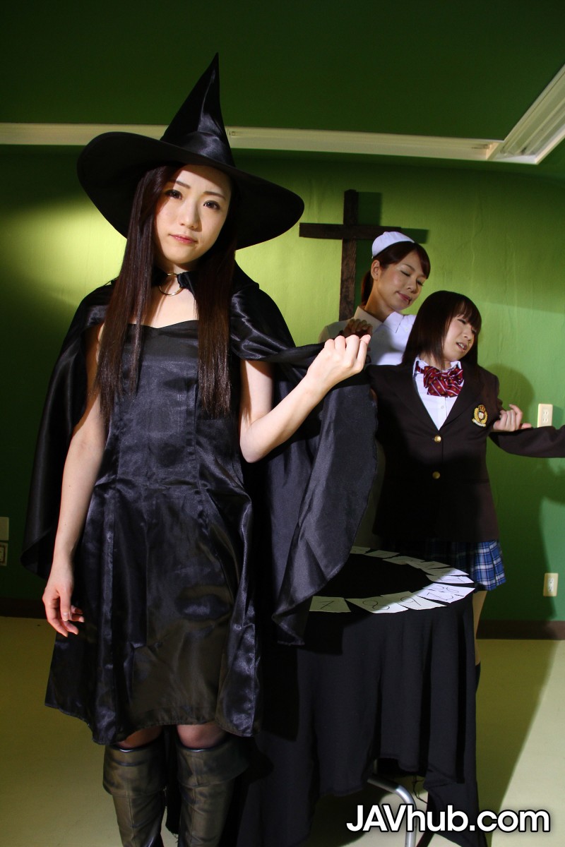 Japanese chicks practice the dark arts while wearing cosplay outfits porn photo #423115256