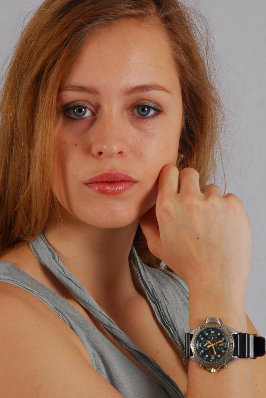 Pretty redhead Jennifer displays her Citizen diver's watch while fully clothed foto porno #425552627 | Watch Girls Pics, Jennifer, Redhead, porno ponsel