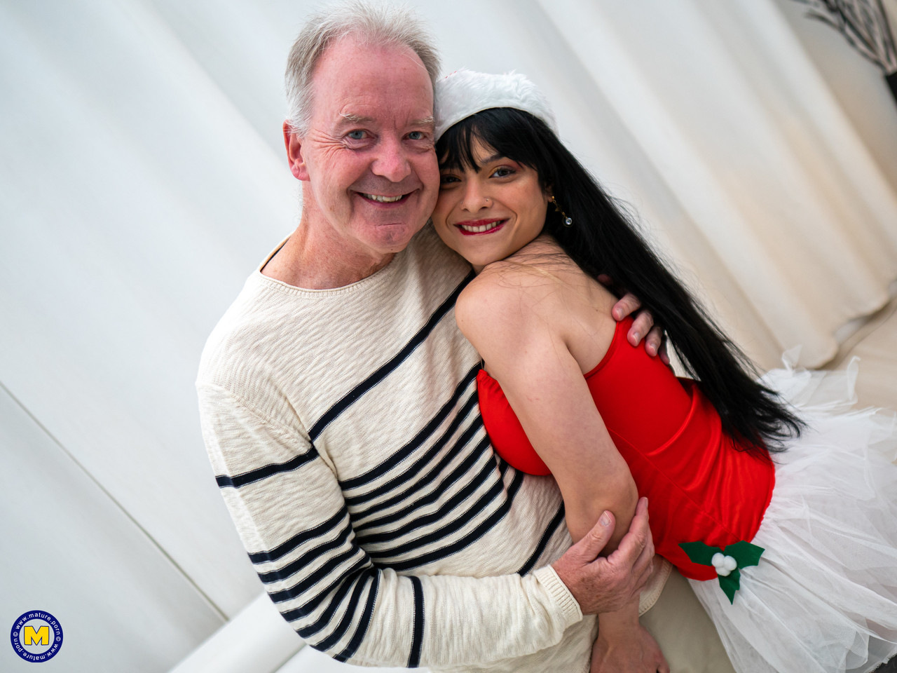 Brunette chick has sex with a senior citizen to celebrate Christmas porn photo #425647852