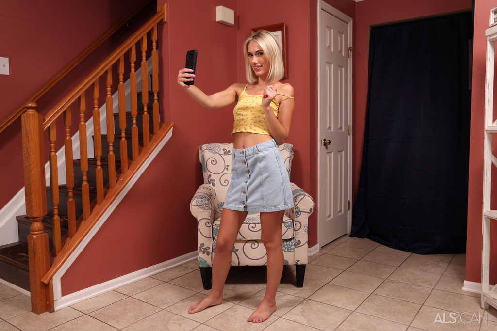 Young blonde Sky Pierce takes some shots before pissing on a floor in the nude foto porno #428153838