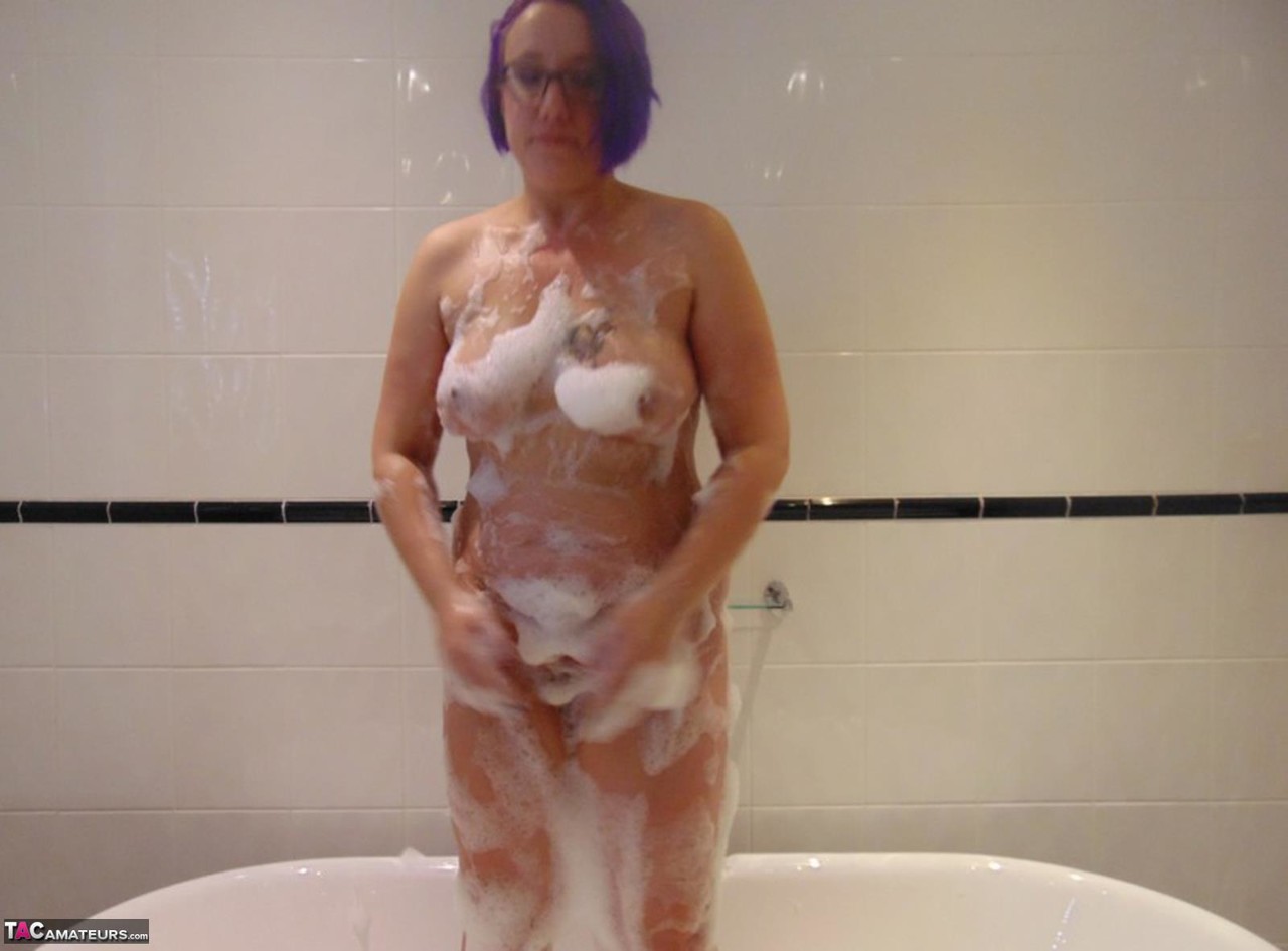 Mature plumper Sara Banks sports dyed hair while taking a bubble bath порно фото #426510439 | TAC Amateurs Pics, Sara Banks, Chubby, мобильное порно