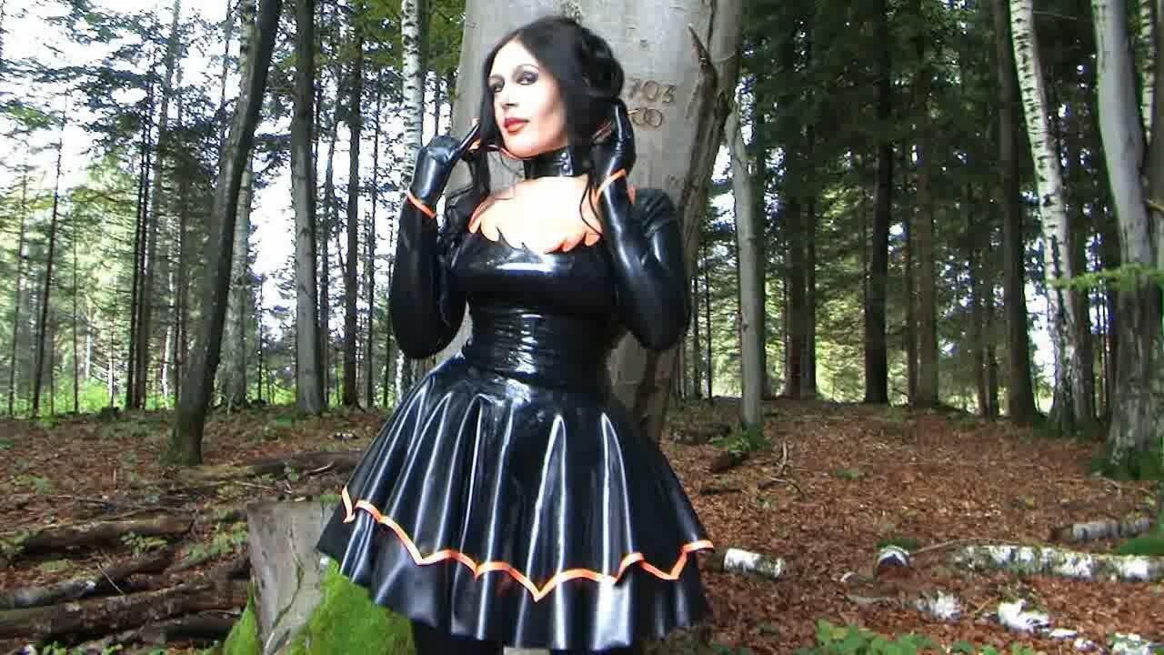 Pictures Rubber VAMP Blowjob & Handjob with Rubber Gloves Fuck my nasty Mouth porno fotky #427081008