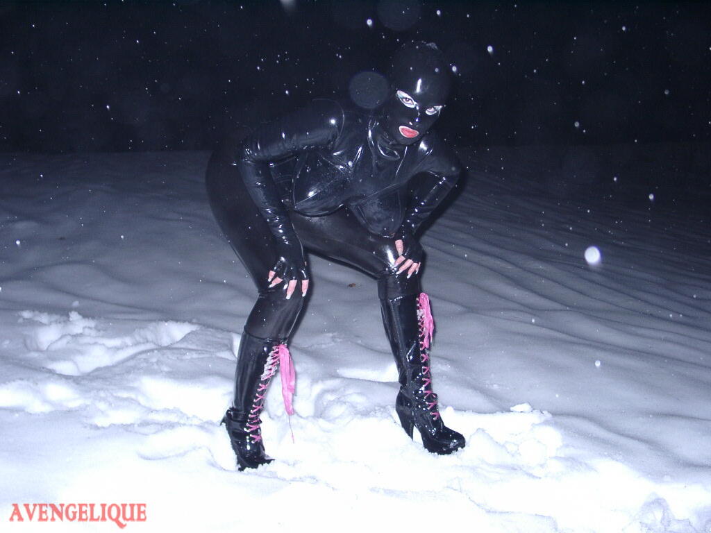 Rubber Tits Snow AngelLatex,Outdoors foto porno #427983653 | Rubber Tits Pics, Avengelique, Latex, porno ponsel