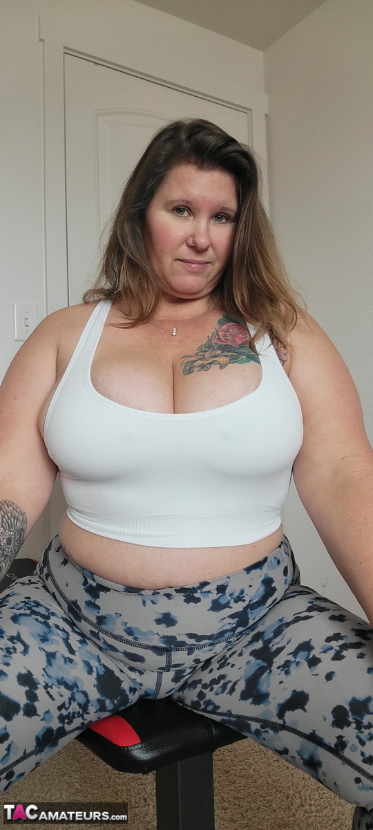 Obese amateur Busty Kris Ann gets naked while working out at home порно фото #424247441 | TAC Amateurs Pics, Busty Kris Ann, BBW, мобильное порно