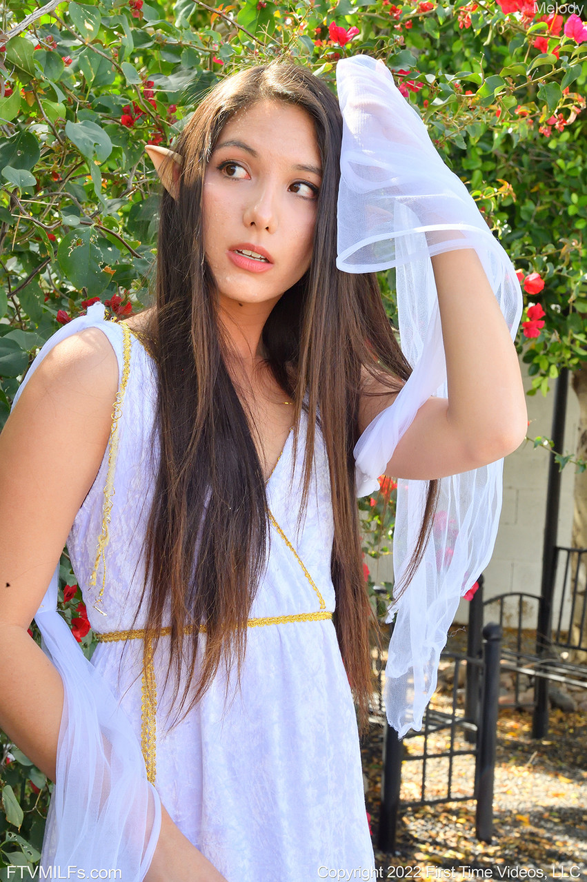 Brunette amateur Melody rides a dildo atop garden statuary ポルノ写真 #424567390 | FTV MILFs Pics, Melody Wylde, Cosplay, モバイルポルノ