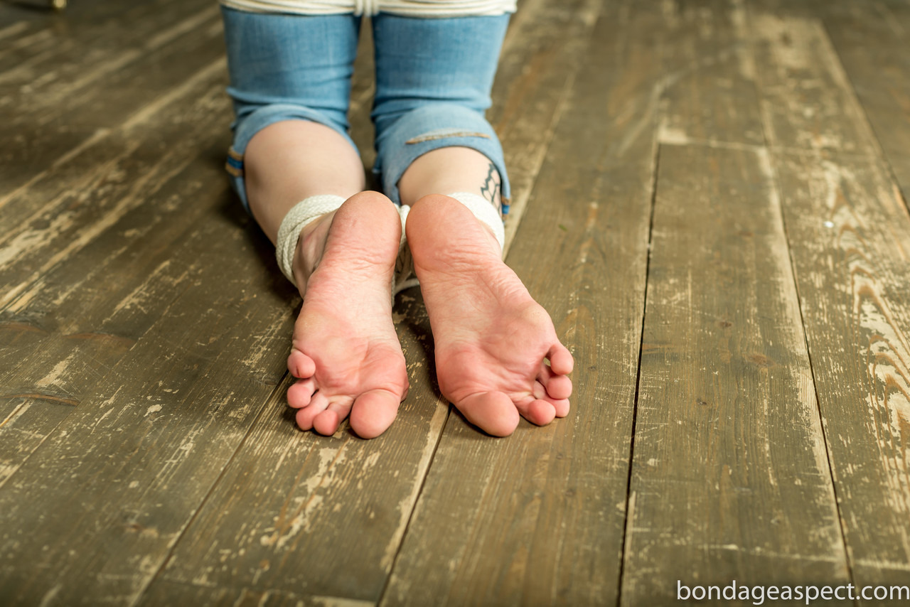 Vika tied up in different poses PhotosBarefoot,Bondage,Tickling Feet porn photo #425109881
