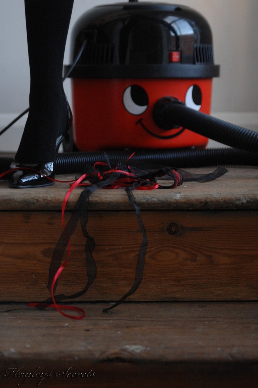 Meet my friend Henry the Hoover He has been down lately so I did a special set 포르노 사진 #428179473