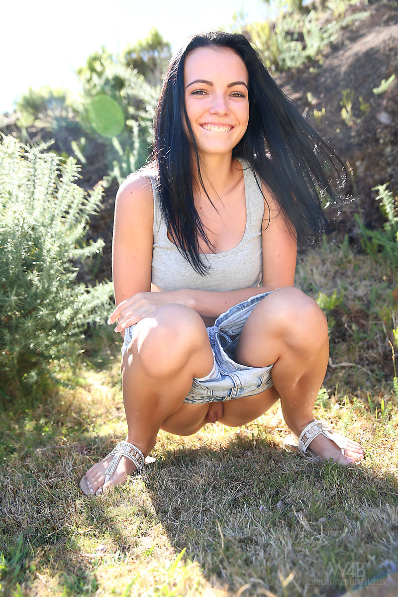 Dark haired girl finds herself in a field and needing to take a piss porn photo #426293684 | Watch 4 Beauty Pics, Sapphira, Pissing, mobile porn