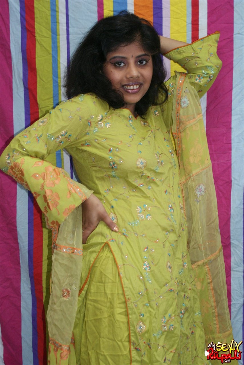 My Sexy Rupali rupali in green shalwar suit foto porno #425076558