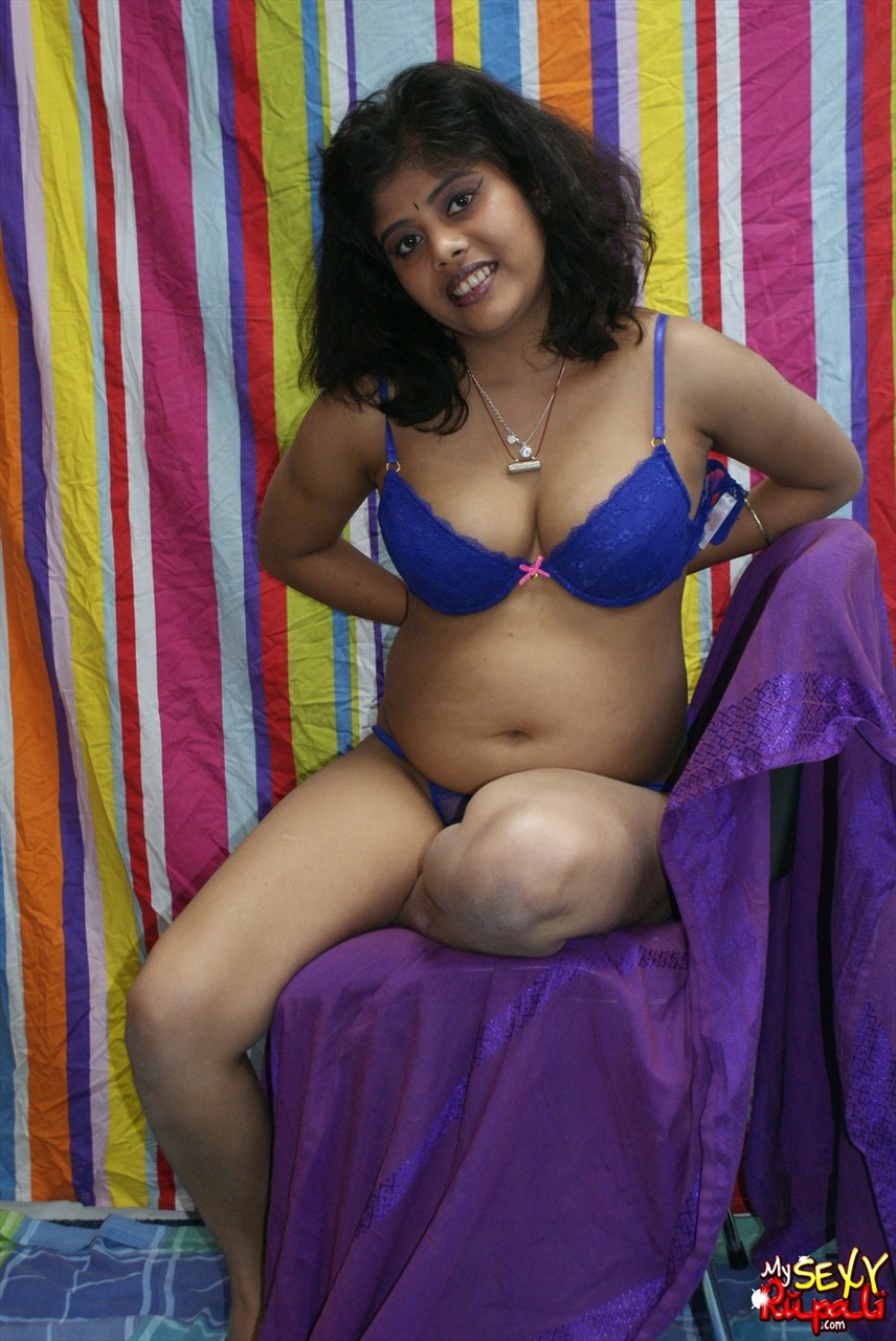Big boobs rupali in purple Indian shalwar suit foto porno #425075578