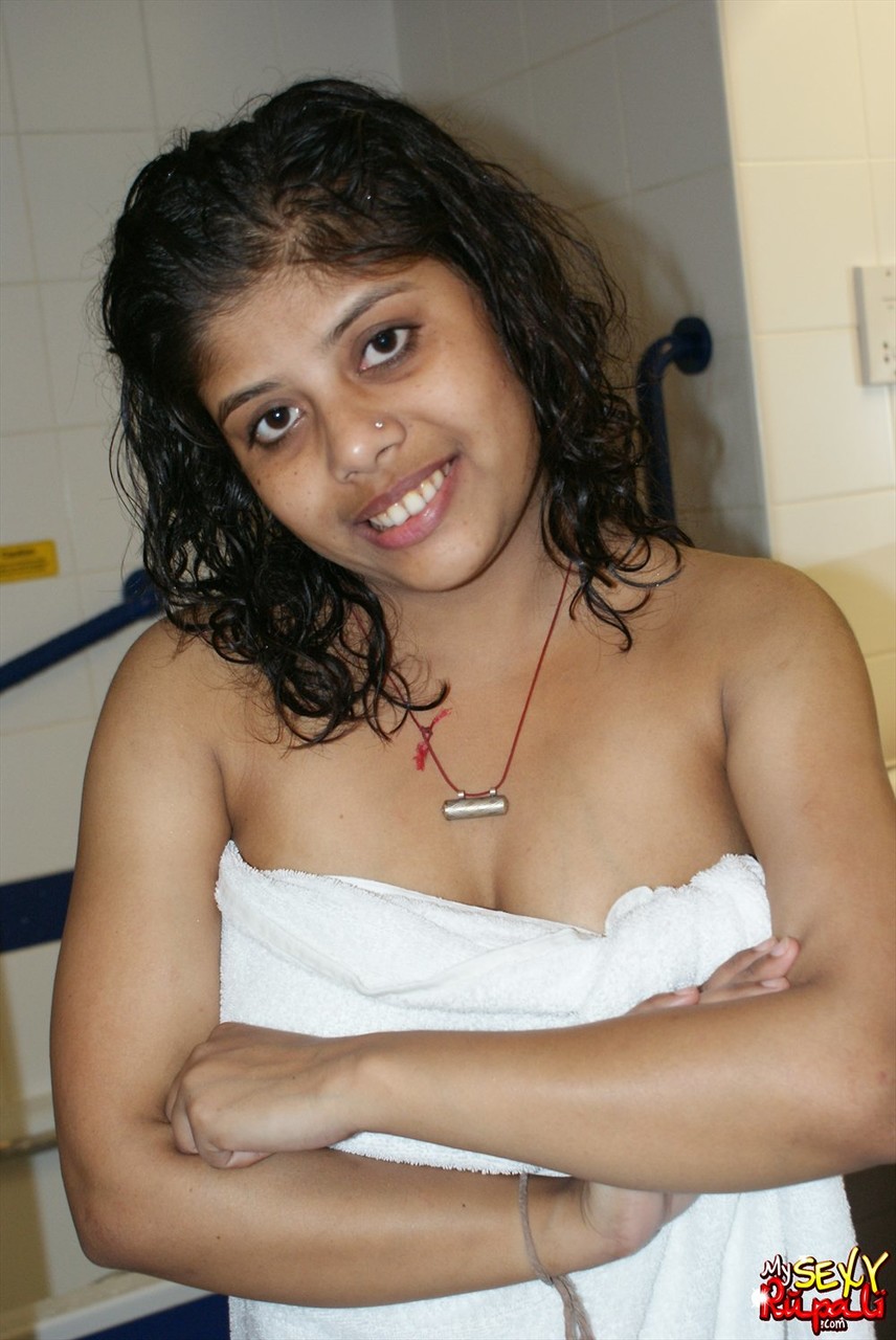 Overweight Indian woman Rupali dons lingerie after doing her bathroom things photo porno #425060998