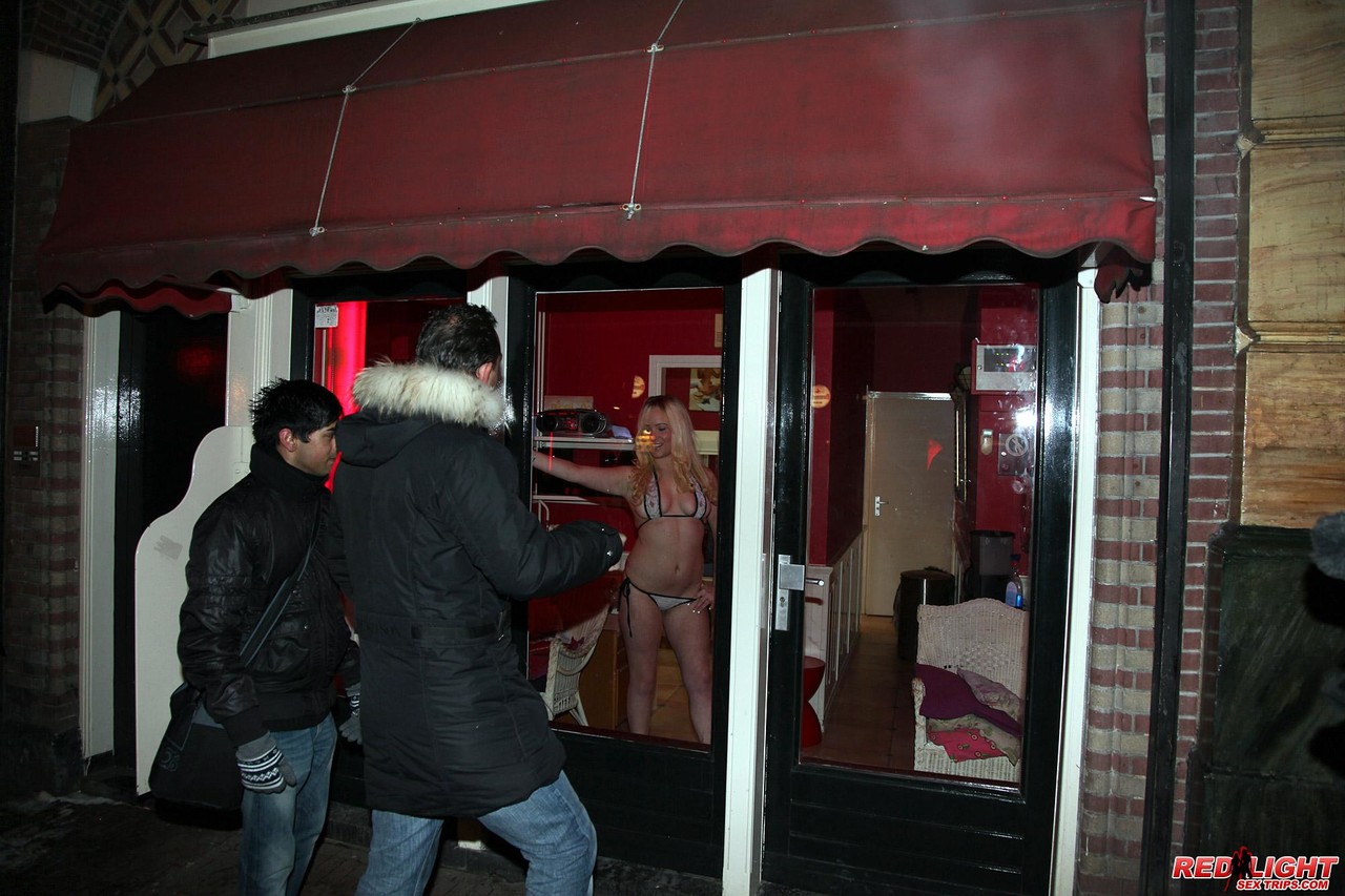 Blonde Red Light District sex worker bangs a couple guys for money foto porno #427335281 | Red Light Sex Trips Pics, Bikini, porno ponsel