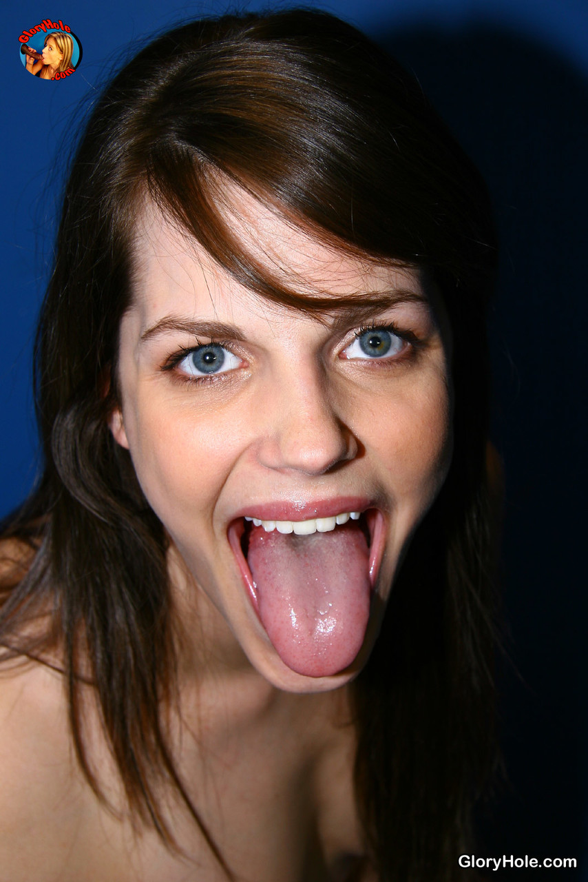 Hard slut Bobbi Starr gets her tongue covered in cum in gloryhole blowy porno fotky #426989994 | Gloryhole Com Pics, Bobbi Starr, Gloryhole, mobilní porno
