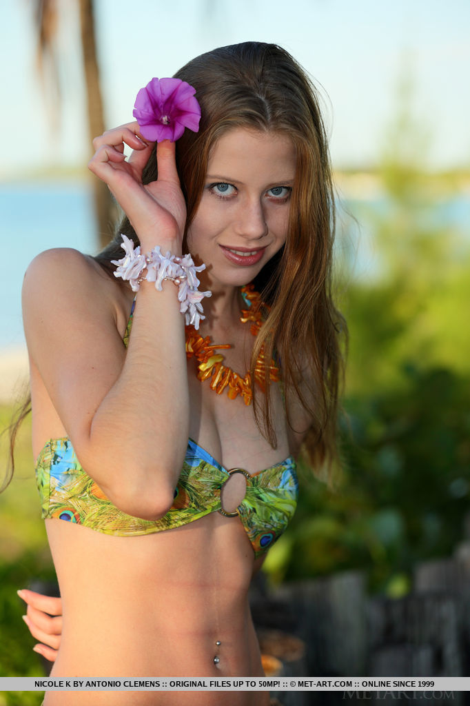Wearing a matching tropical print bikini, Nicole K makes the perfect company foto porno #428147768