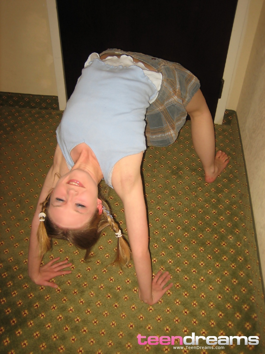 Adorable Teen Kitty Kim Strips Naked Behind A Closed Hotel Room Door