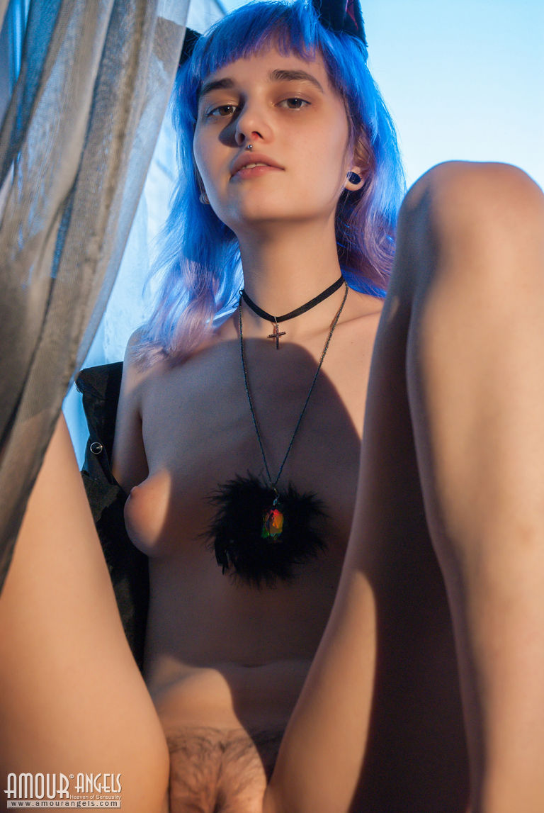 Blue haired kitty Vilett shows her perky hot nipples & flaunts sexy bare feet porno foto #424160254